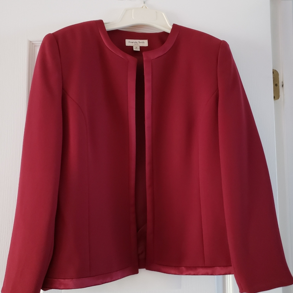 Amanda Smith 3-Piece Pantsuit